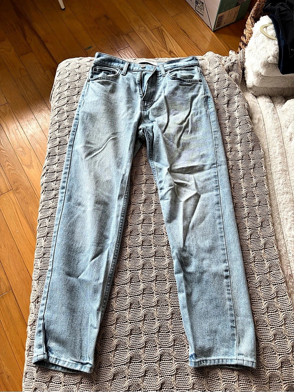 Hollister Loose Jeans Men's Blue Denim Waist 28 Length 30